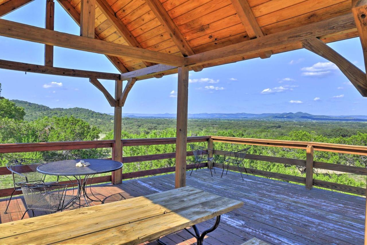 Quiet Utopia Cabin With Deck And Mountain Views! Dış mekan fotoğraf